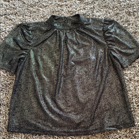 H&M’s gorgeous black blouse - Picture 1 of 6